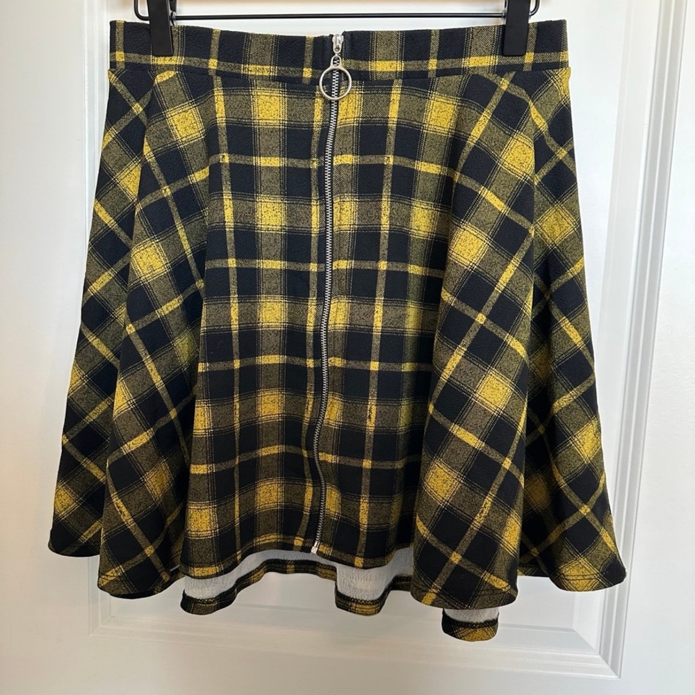 Chic Yellow and Black Plaid Mini Skirt
